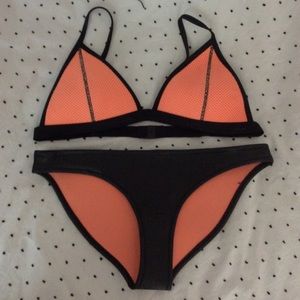 Triangl bikini